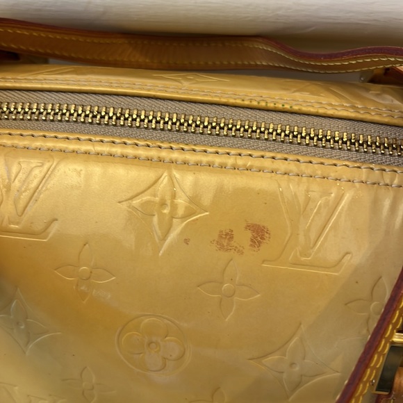 Louis Vuitton Papillon Yellow Vernis Bag - Picture 5 of 8